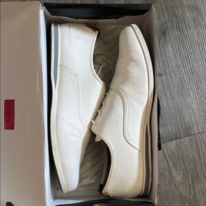 Men's White Leather Shoes-Aldo size 11